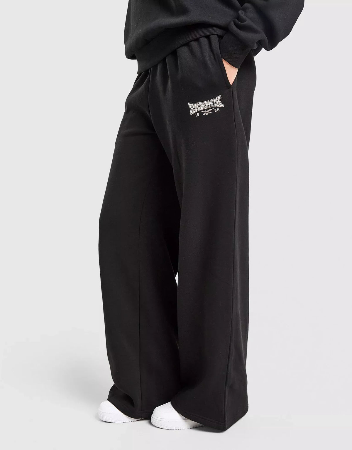 Reebok Identity Logo Fleece Wide Leg sweatpants